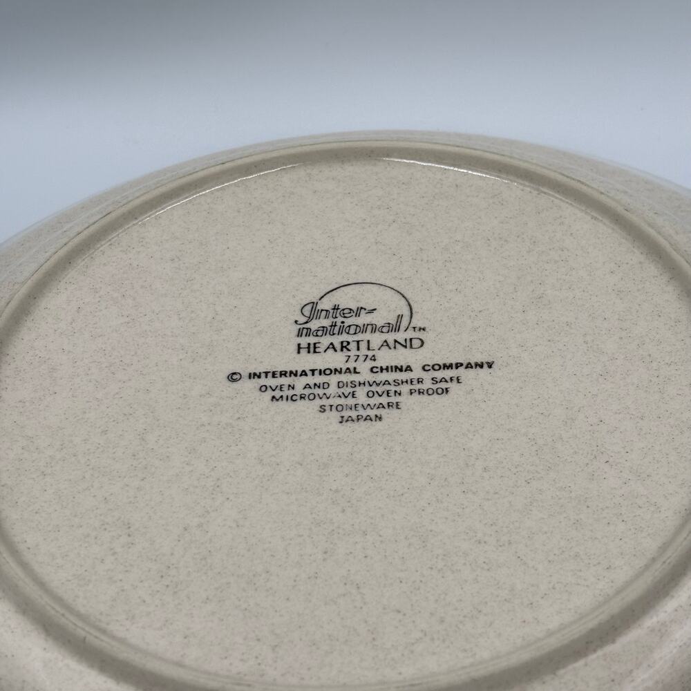 International Stoneware Vintage Heartland Pattern  Stoneware Japan Dinner Plate - Picture 7 of 13